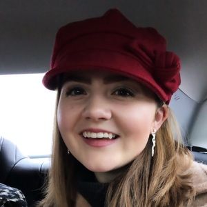 Meet your Posher, Stephanie